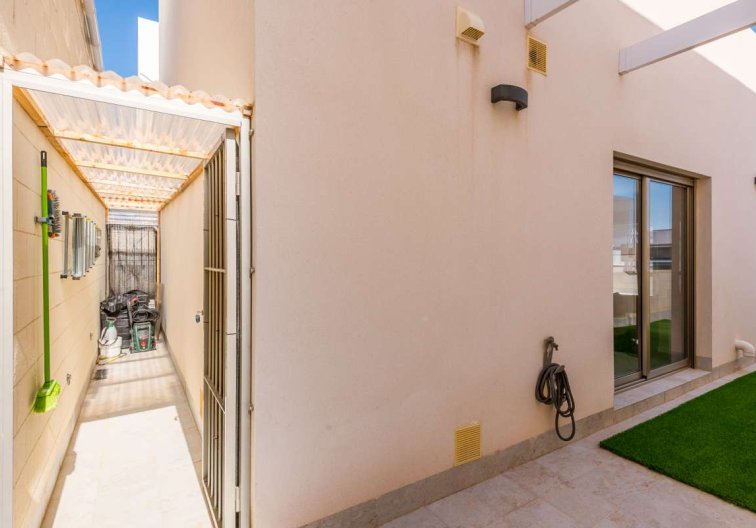 Revente - villa - Orihuela Costa - Costa Blanca