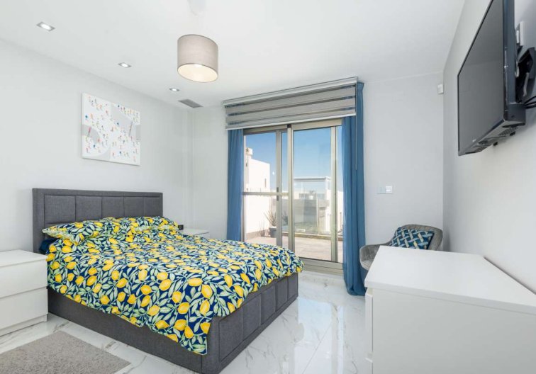 Revente - villa - Orihuela Costa - Costa Blanca