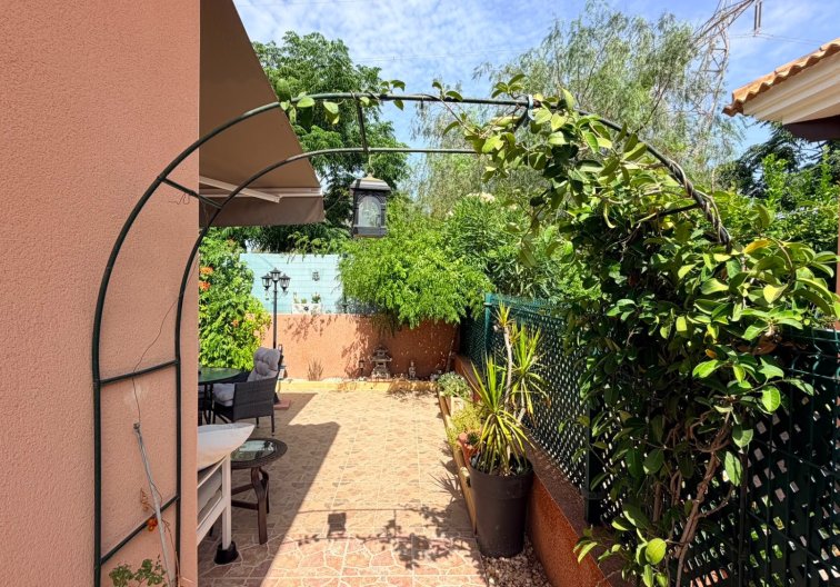 Wiederverkauf - villa - Los Montesinos - Costa Blanca