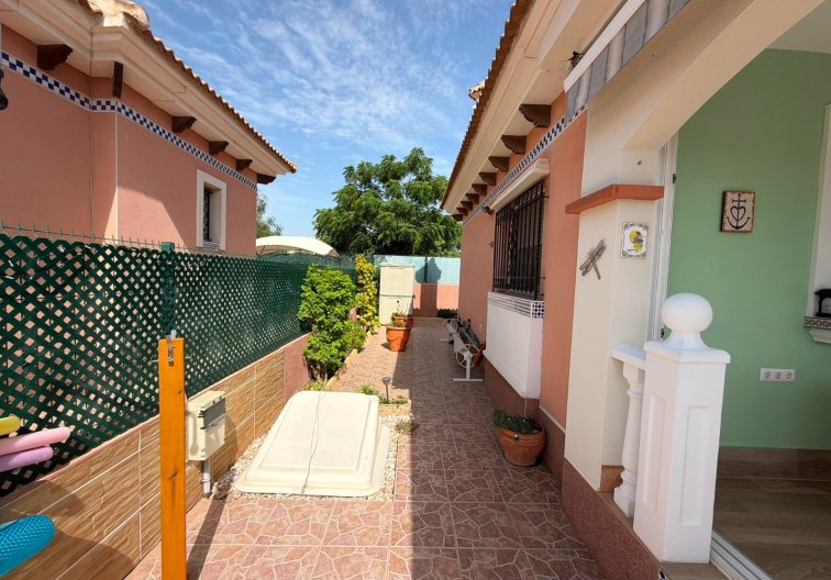 Wiederverkauf - villa - Los Montesinos - Costa Blanca
