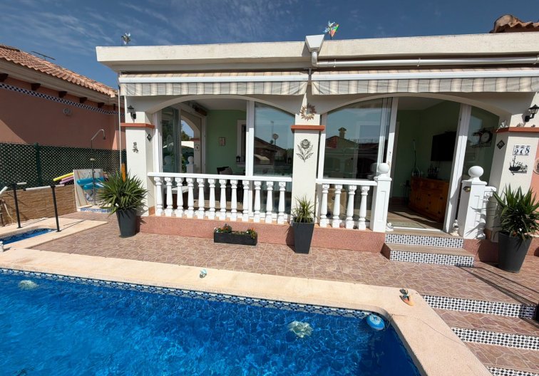 Wiederverkauf - villa - Los Montesinos - Costa Blanca
