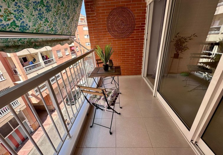 Resale - Apartment - Torrevieja - Habaneras