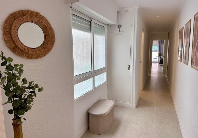 Resale - Apartment - Torrevieja - Habaneras