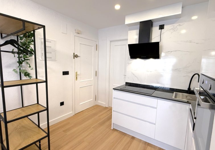 Segunda mano - Apartamento  - Torrevieja - Costa Blanca