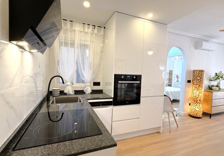 Segunda mano - Apartamento  - Torrevieja - Costa Blanca