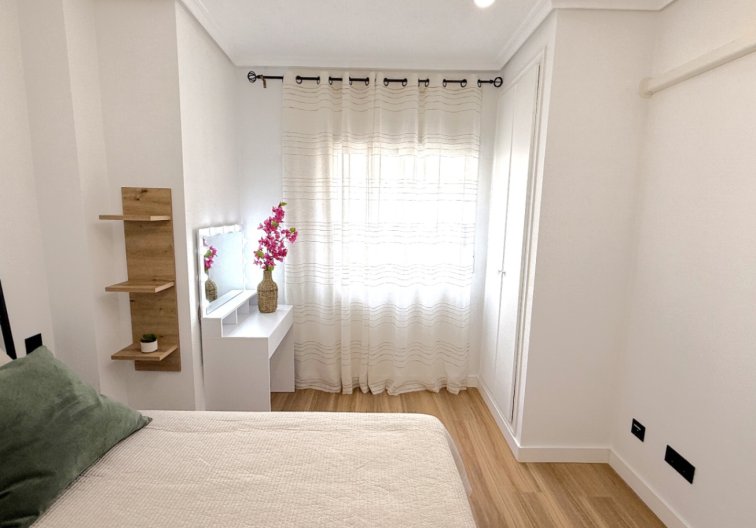 Segunda mano - Apartamento  - Torrevieja - Costa Blanca