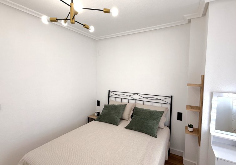 Segunda mano - Apartamento  - Torrevieja - Costa Blanca