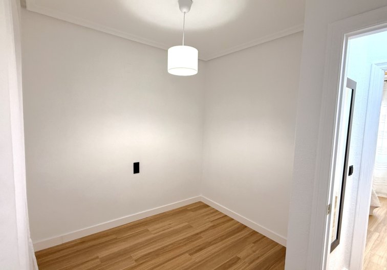 Segunda mano - Apartamento  - Torrevieja - Costa Blanca