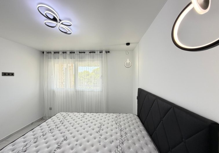 Segunda mano - Apartamento  - Orihuela Costa - La Zenia