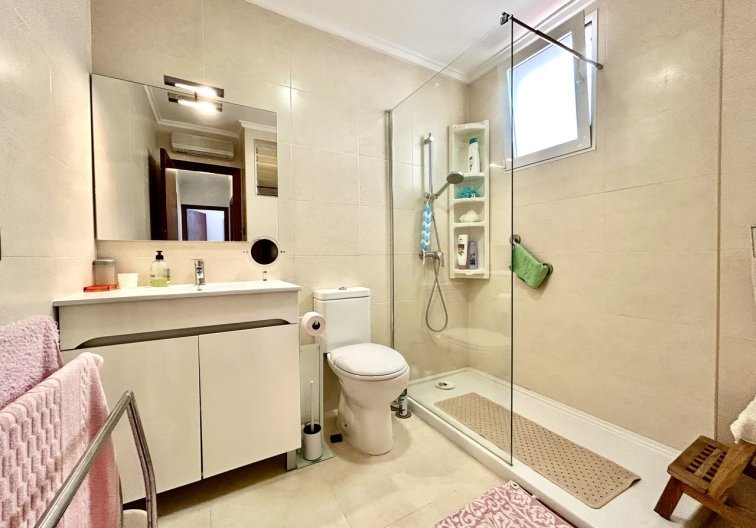 Wiederverkauf - Wohnung - Punta Prima - Costa Blanca
