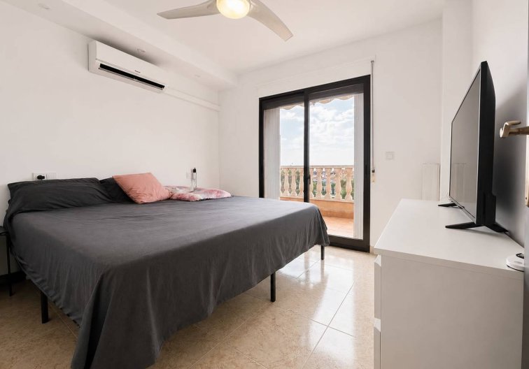 Segunda mano - villa - Villamartin - Costa Blanca