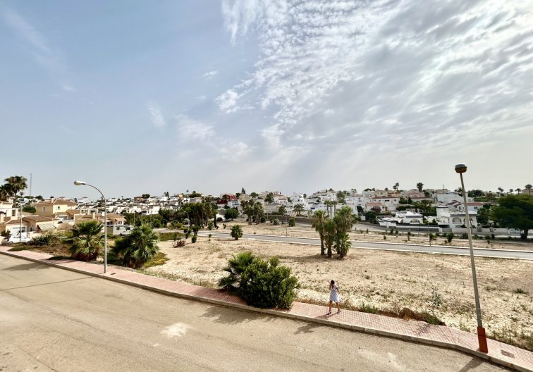 Segunda mano - villa - Villamartin - Costa Blanca