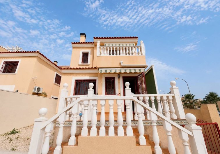 Segunda mano - villa - Villamartin - Costa Blanca
