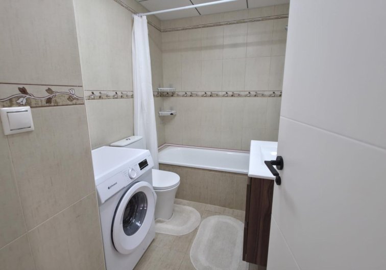 Resale - Apartment - Torrevieja