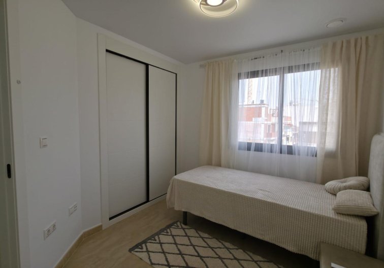 Resale - Apartment - Torrevieja
