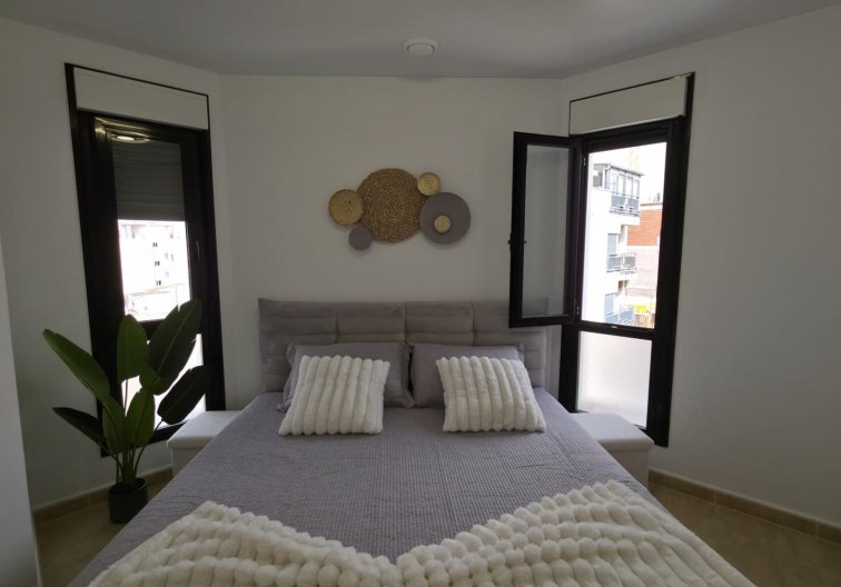 Resale - Apartment - Torrevieja