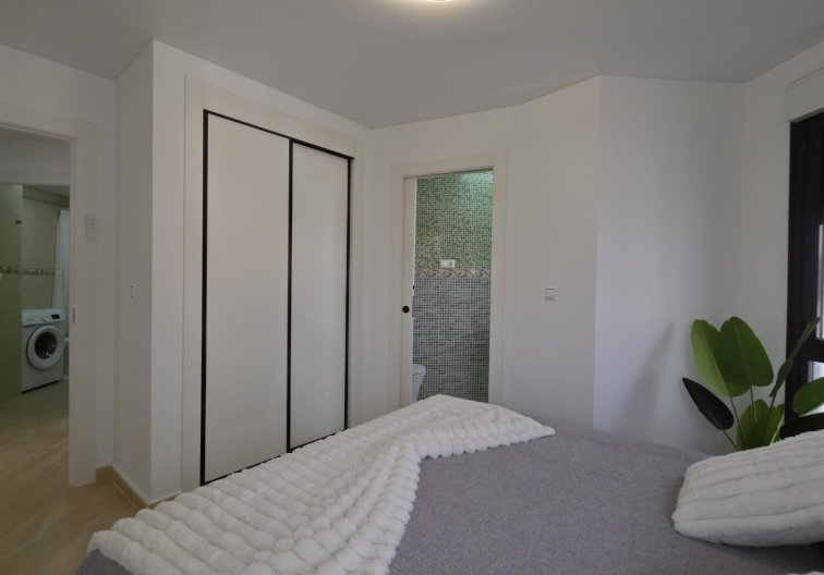 Resale - Apartment - Torrevieja
