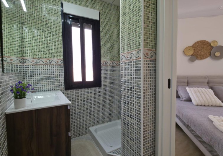 Resale - Apartment - Torrevieja