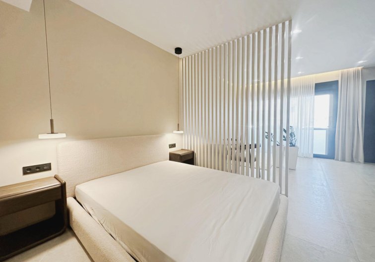 Segunda mano - Apartamento  - Torrevieja - Centro