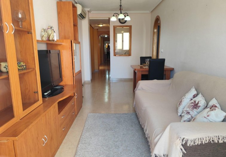 Segunda mano - Apartamento  - Torrevieja - Centro