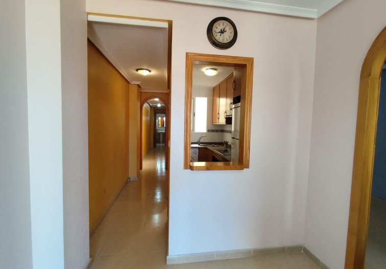 Segunda mano - Apartamento  - Torrevieja - Centro