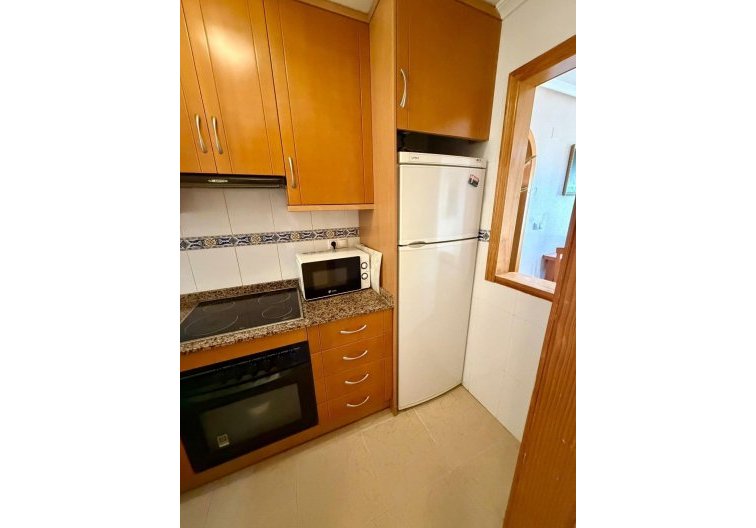 Segunda mano - Apartamento  - Torrevieja - Centro