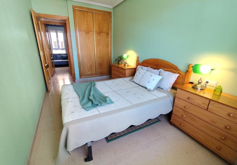 Segunda mano - Apartamento  - Torrevieja - Centro