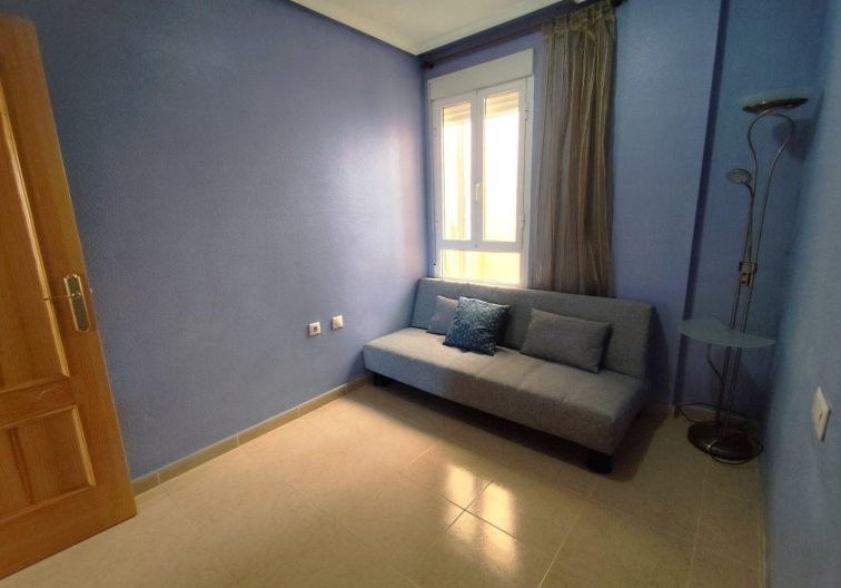 Segunda mano - Apartamento  - Torrevieja - Centro