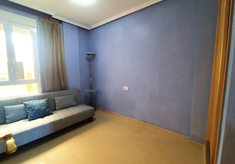 Segunda mano - Apartamento  - Torrevieja - Centro