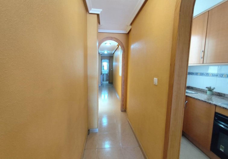 Segunda mano - Apartamento  - Torrevieja - Centro