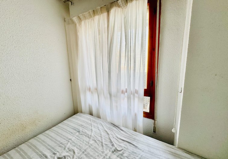 Segunda mano - Apartamento  - Torrevieja - Acequion
