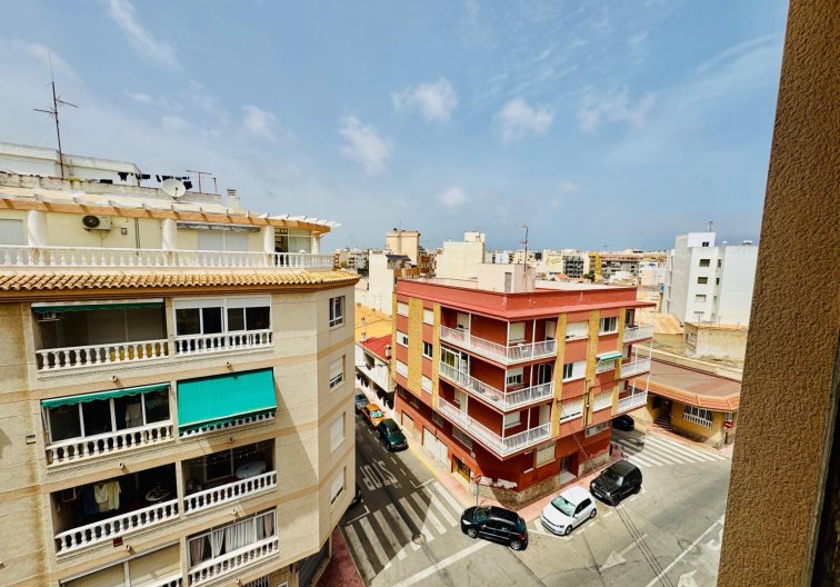 Segunda mano - Apartamento  - Torrevieja - Acequion