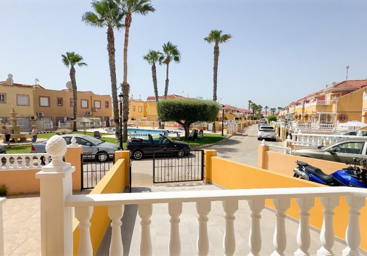Herverkoop - town house - Orihuela Costa - Costa Blanca