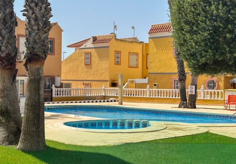 Herverkoop - town house - Orihuela Costa - Costa Blanca