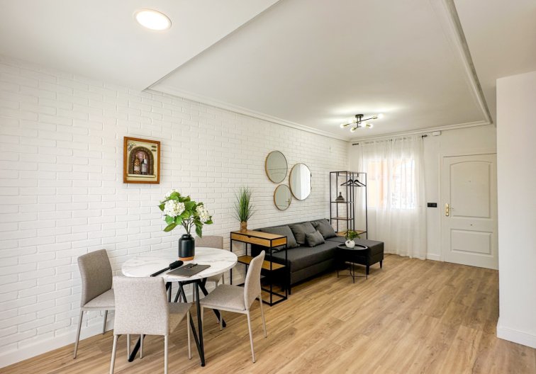 Herverkoop - town house - Orihuela Costa - Costa Blanca