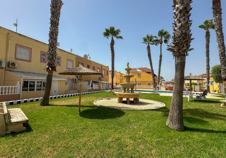 Herverkoop - town house - Orihuela Costa - Costa Blanca