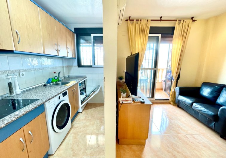 Herverkoop - Duplex - Daya Nueva - Costa Blanca