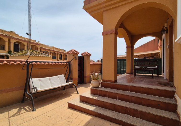 Segunda mano - villa - Torrevieja - Costa Blanca