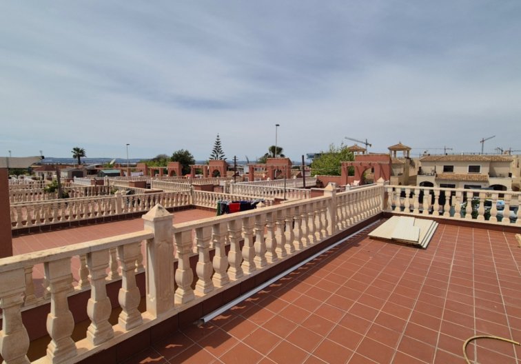 Segunda mano - villa - Torrevieja - Costa Blanca