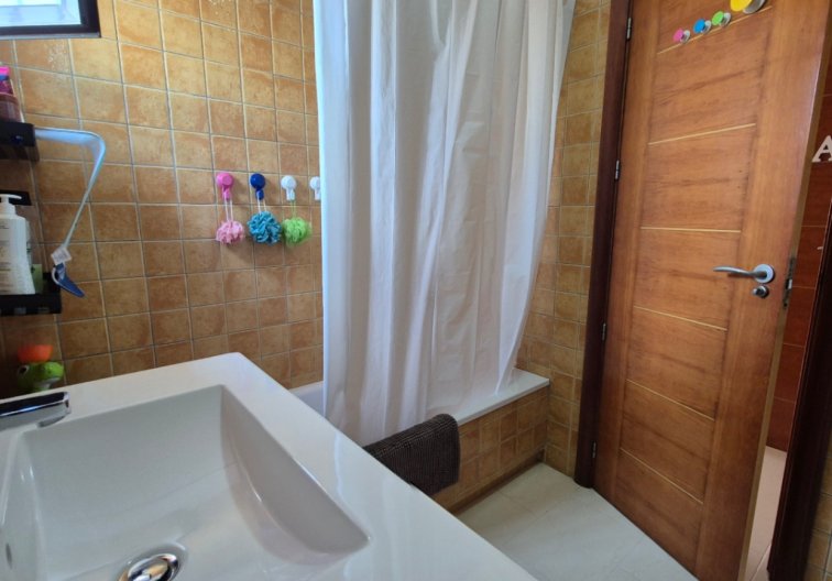 Segunda mano - villa - Torrevieja - Costa Blanca