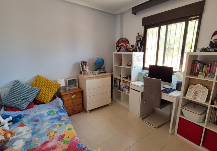 Segunda mano - villa - Torrevieja - Costa Blanca