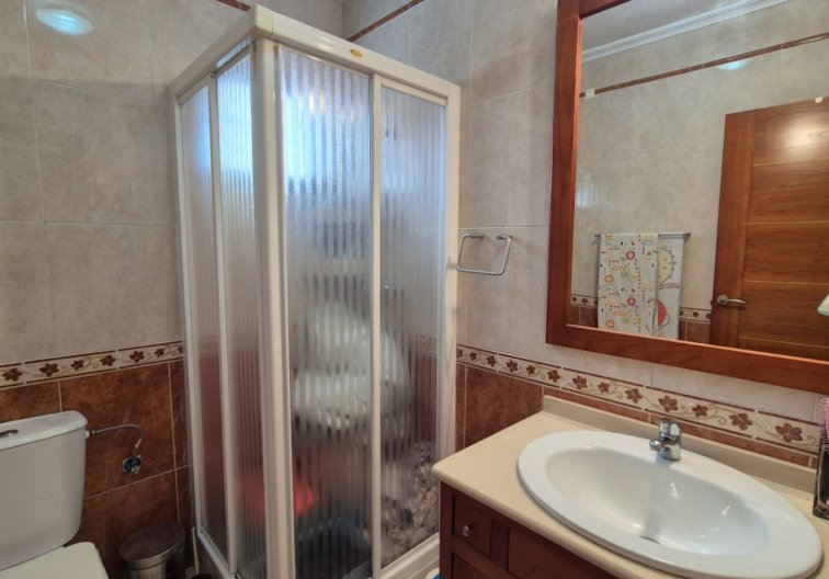 Segunda mano - villa - Torrevieja - Costa Blanca