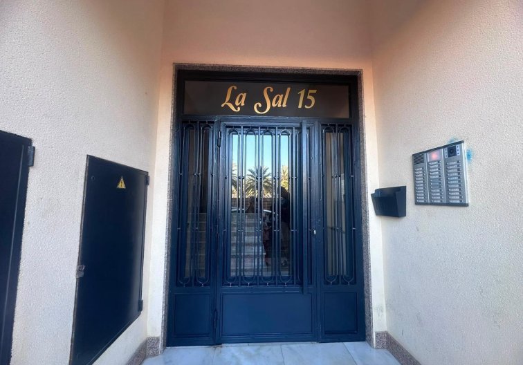 Resale - Apartment - Torrevieja - Playa del Cura