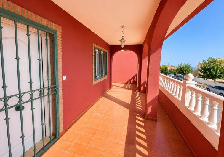 Herverkoop - villa - El Carmoli - Costa Calida