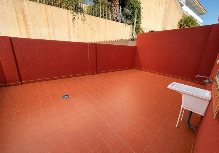 Herverkoop - villa - El Carmoli - Costa Calida