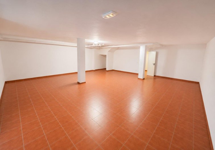 Herverkoop - villa - El Carmoli - Costa Calida