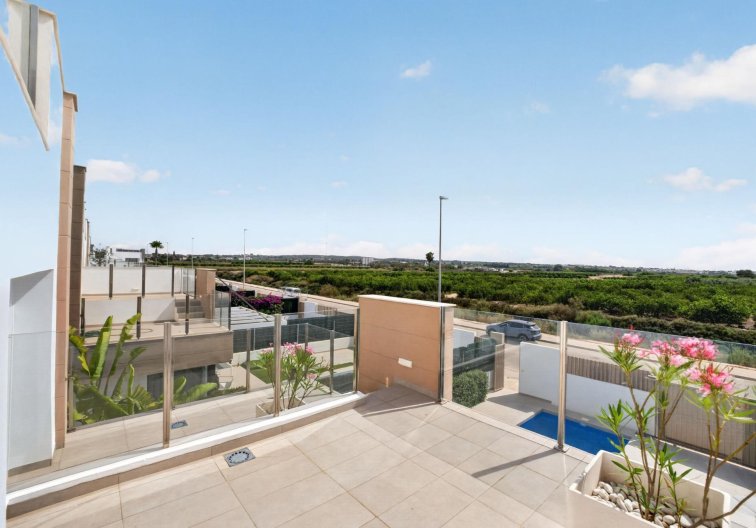 Segunda mano - villa - Guardamar del Segura - El Raso