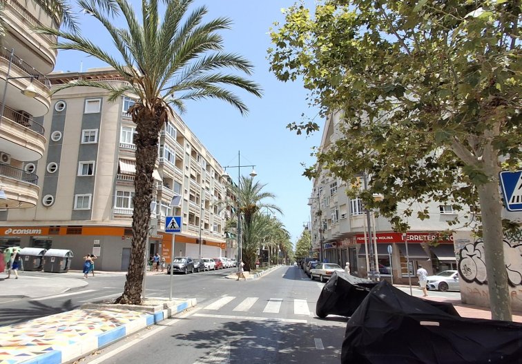 Wiederverkauf - Wohnung - Torrevieja - Estacion De Autobuses