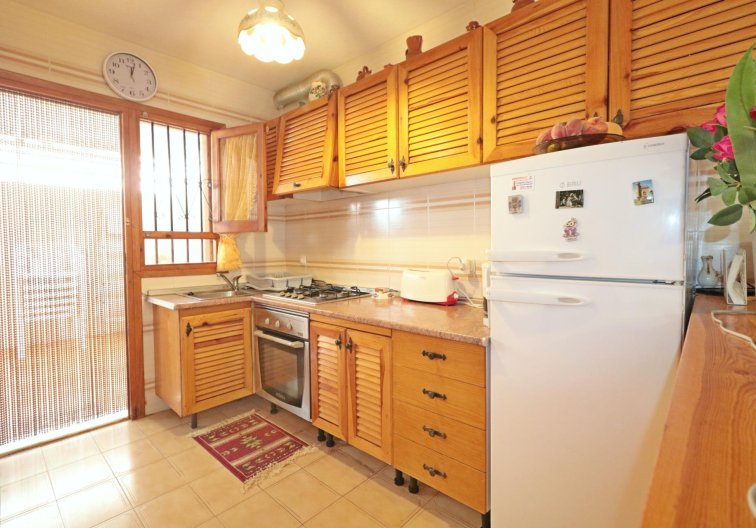 Herverkoop - town house - Torrevieja - Playa de los Naúfragos
