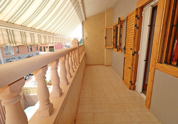 Herverkoop - town house - Torrevieja - Playa de los Naúfragos